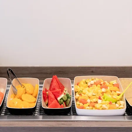 Ibis Styles Centre Gare ホテル 3*