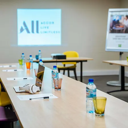 Ibis Styles Centre Gare ホテル ペルピニャン