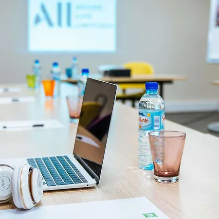 Ibis Styles Centre Gare Perpignan