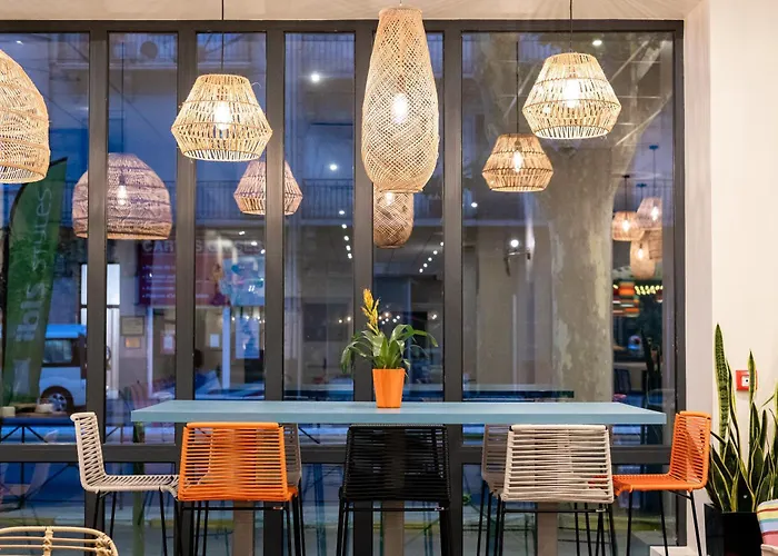 Ibis Styles Centre Gare 페르피냥